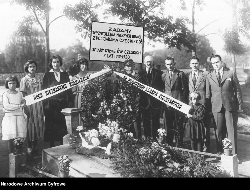 Manifestacja antyczeska w Zawierciu. Fot. NAC