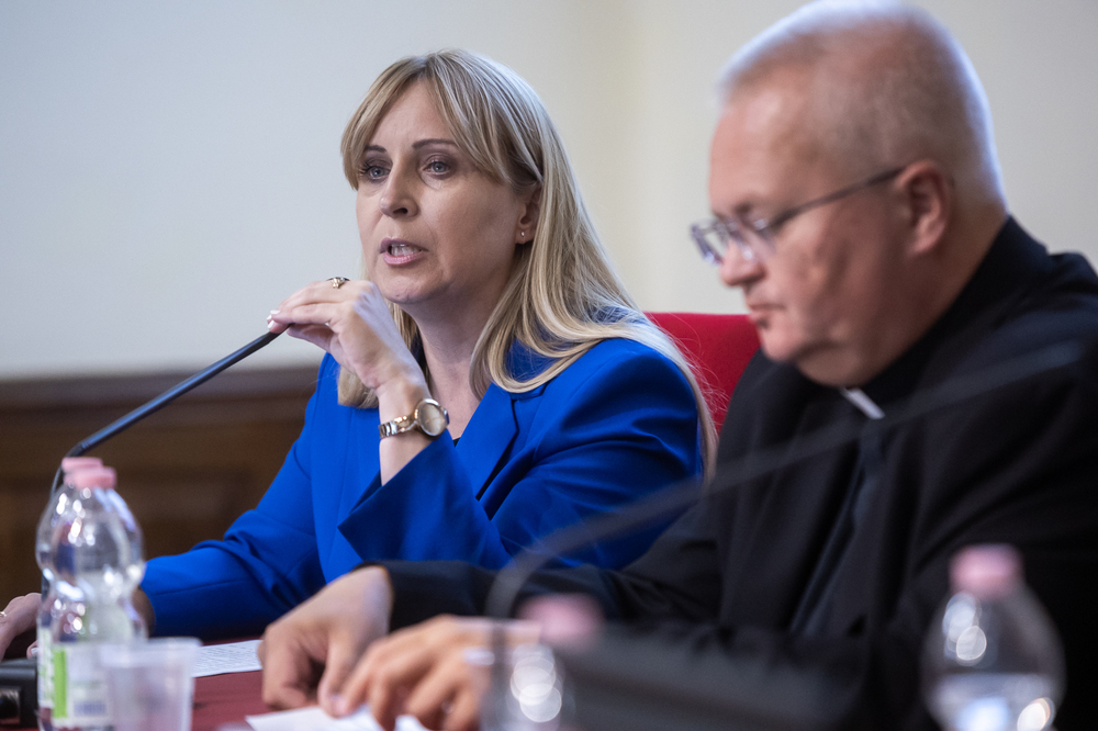 Konferencja naukowa „Beatyfikacja męczenniczek II wojny światowej, siostry Krzysztofy Klomfass i XIV Towarzyszek. Perspektywa historyczna, prawna i teologiczna” – Rzym, 9 października 2025. Fot. Sławek Kasper (IPN)