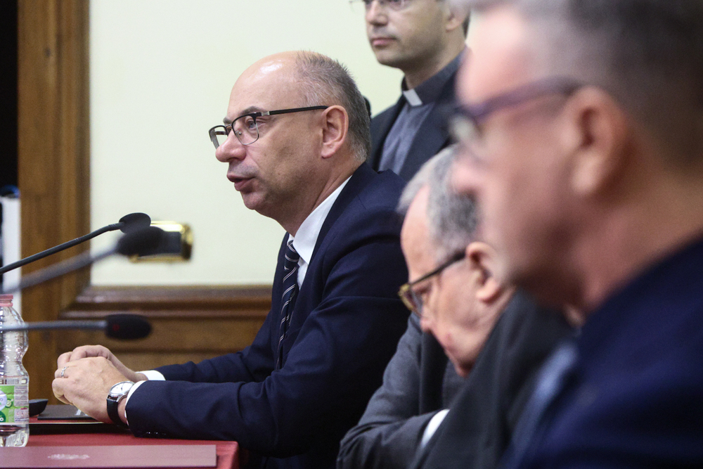 Konferencja naukowa „Beatyfikacja męczenniczek II wojny światowej, siostry Krzysztofy Klomfass i XIV Towarzyszek. Perspektywa historyczna, prawna i teologiczna” – Rzym, 10 października 2025. Fot. Sławek Kasper (IPN)