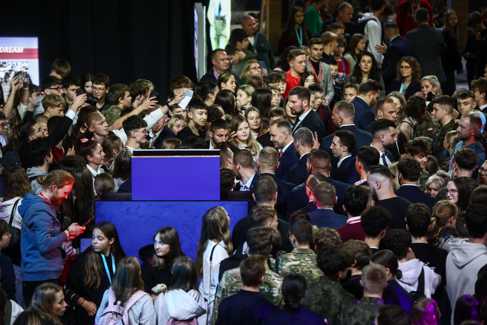 Debata młodzieży z Prezydentem RP Karolem Nawrockim podczas Kongresu Przyszłości Narodowej – Łódź, 16 października 2025. Fot. Sławek Kasper (IPN)