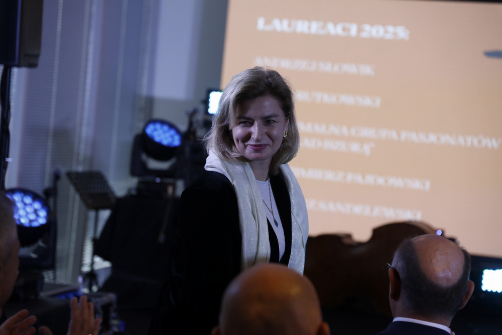 Gala wręczenia nagród „Świadek Historii” – Łódź, 16 października 2025. Na zdj. Podsekretarz Stanu Agnieszka Jędrzak. Fot. Krzysztof Kapłon (IPN)