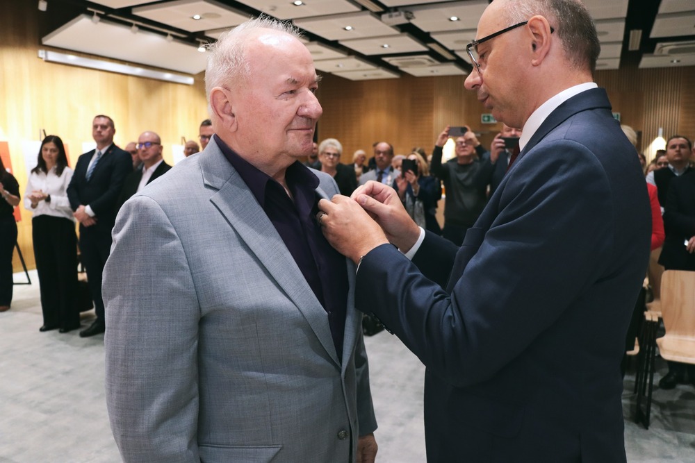 Uroczystość wręczenia Krzyży Wolności i Solidarności – Kielce, 17 października 2025. Fot. Dariusz Skrzyniarz (IPN)