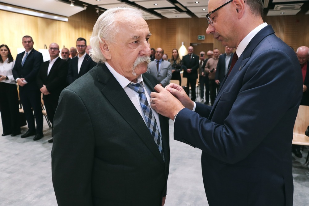 Uroczystość wręczenia Krzyży Wolności i Solidarności – Kielce, 17 października 2025. Fot. Dariusz Skrzyniarz (IPN)