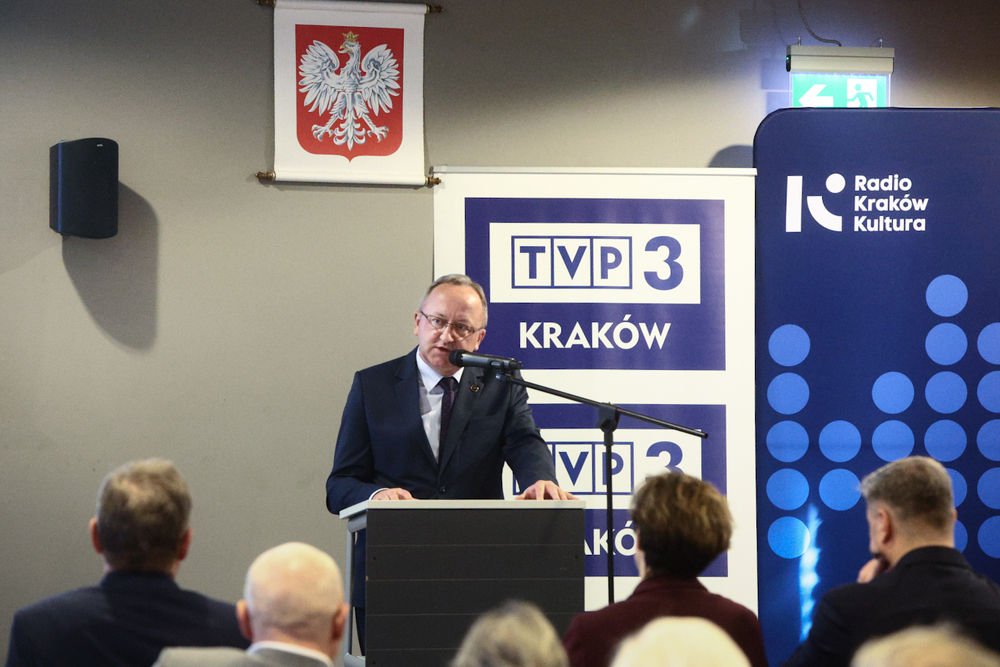 Otwarcie wystawy „O duszę i charakter Narodu Polskiego. Zrzeszenie Wolność i Niezawisłość” – Kraków, 20 października 2025. Na zdj. zastępca prezesa IPN dr hab. Karol Polejowski. Fot. Sławek Kasper (IPN)