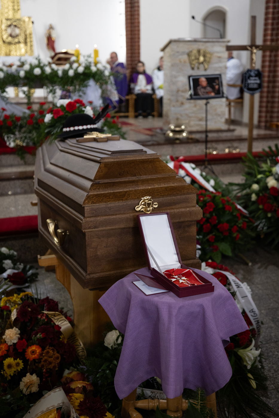 Uroczystości pogrzebowe Andrzeja Kołakowskiego – Szymbark, 25 października 2025. Fot. Roman Jocher