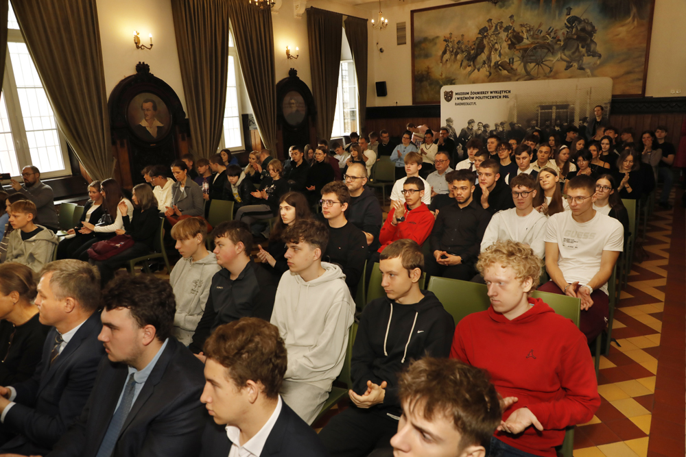 Inauguracja IX edycji projektu edukacyjnego „Łączka i inne miejsca poszukiwań” – Warszawa, 29 października 2025. Fot. Piotr Życieński (IPN)