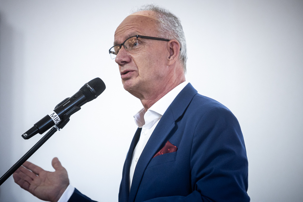Inauguracja IX edycji projektu edukacyjnego „Łączka i inne miejsca poszukiwań”. Na zdj. zastępca prezesa IPN dr hab. Krzysztof Szwagrzyk – Warszawa, 29 października 2025. Fot. Sławek Kasper (IPN)
