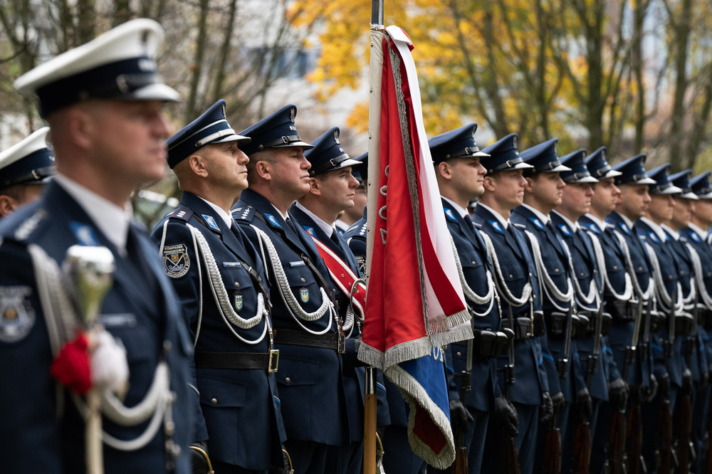 Państwowy pogrzeb Nieznanego Policjanta II Rzeczypospolitej – Ofiary Zbrodni Katyńskiej – Katowice, 30 października 2025. Fot. Krzysztof Łojko (IPN)