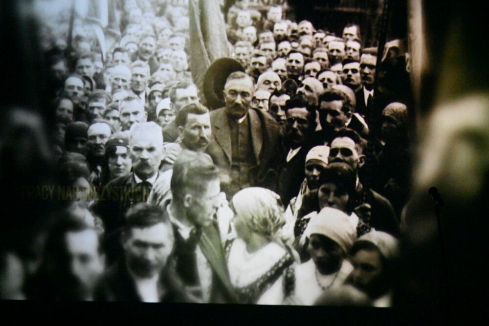 Spektakl „Trzy razy On. Rzecz o Wincentym Witosie” – Kraków, 30 października 2025. Fot. Janusz Ślęzak (IPN)