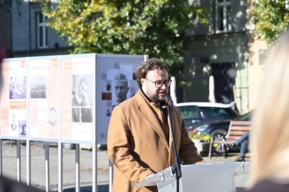 Uroczystości upamiętniające Wincentego Witosa i Ignacego Daszyńskiego – Kraków, 31 października 2025. Na zdj. członek Kolegium IPN dr Bartosz Machalica. Fot. Janusz Ślęzak (IPN)