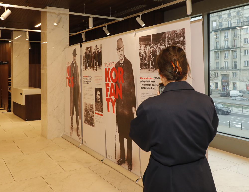 Wystawa „Ojcowie niepodległości” w Centralnym Przystanku Historia w Warszawie. Fot. Piotr Życieński (IPN)