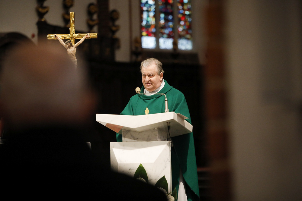 Msza św. w intencji Odbudowy Ducha Narodu Polskiego. Na zdjęciu ks. Bogdan Bartołd, proboszcz parafii archikatedralnej. Fot. Krzysztof Kapłon (IPN)