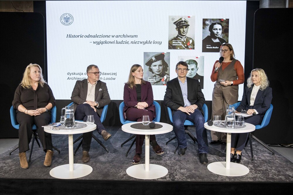 Historie odnalezione w archiwum – wyjątkowi ludzie, niezwykłe losy – dyskusja o serii wydawniczej „Archiwum Polskich Losów” – Warszawa, 19 listopada 2025. Fot. Katarzyna Adamów (IPN)