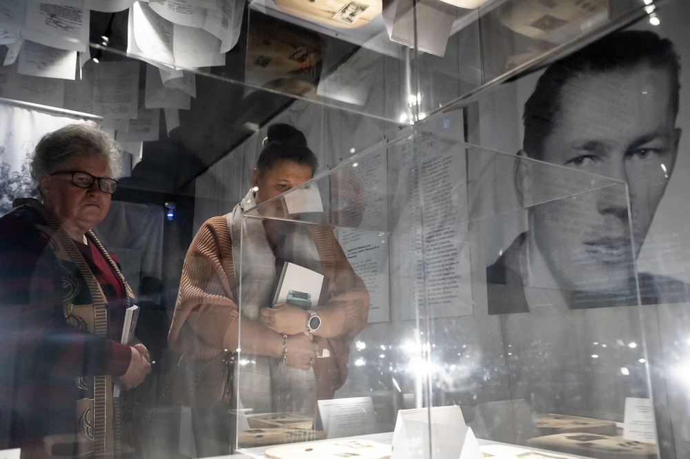 Wystawa „Metodą katyńską…”. O katach i egzekucjach w więzieniu mokotowskim – Warszawa, 21 listopada 2025. Fot. Sławek Kasper (IPN)