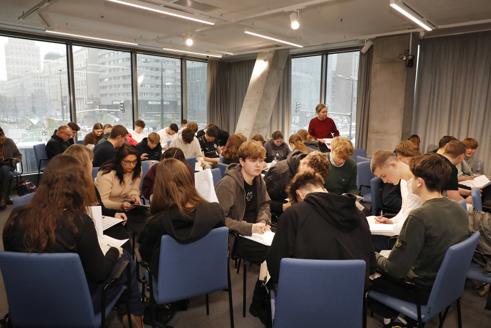 Spotkanie „Czego szukamy w archiwach?” w ramach IX edycji projektu „Łączka i inne miejsca poszukiwań” – Warszawa, 24 listopada 2025. Fot. Piotr Życieński (IPN)