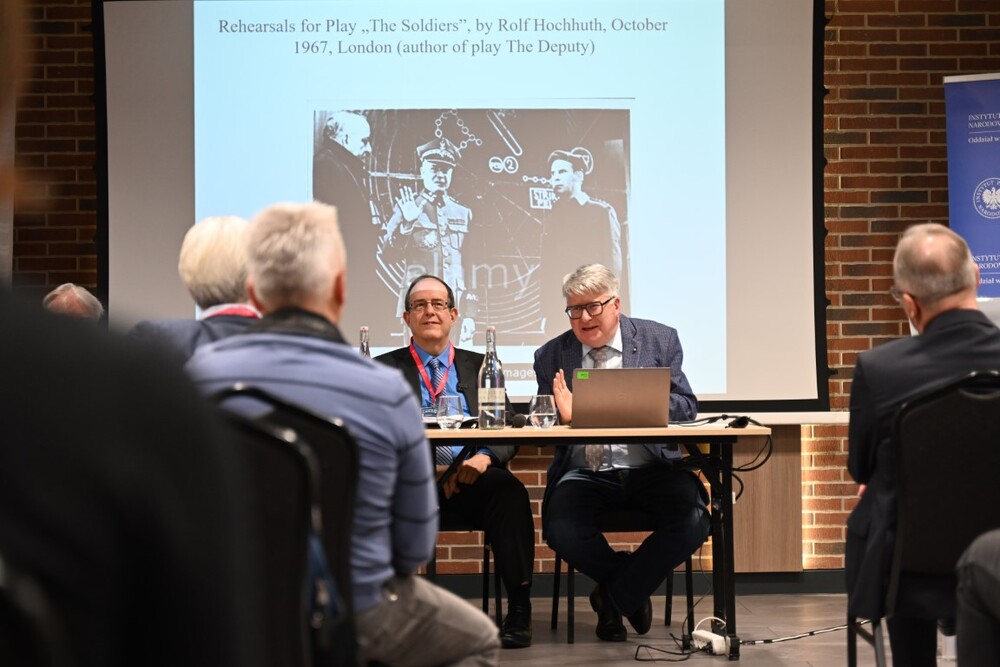 Międzynarodowa konferencja Need to Know XIV: W świecie krzywych zwierciadeł. Wywiad i dezinformacja, Kraków, 26–28 listopada 2025. Fot. Żaneta Wierzgacz (IPN)