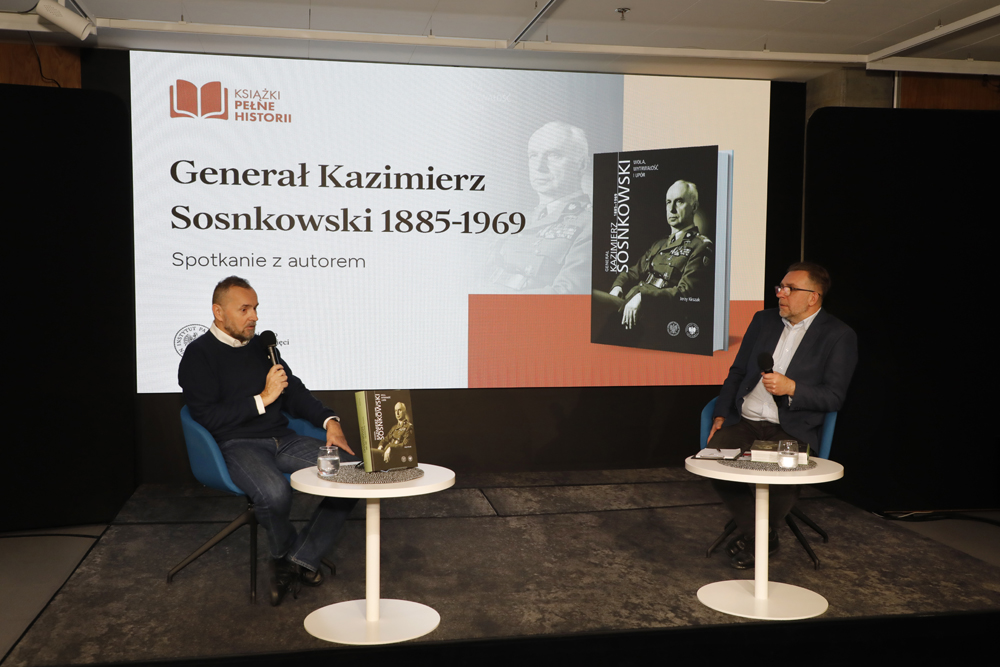 Spotkanie z cyklu „Książki Pełne Historii” – Warszawa, 26 listopada 2025. Fot. Piotr Życieński (IPN)
