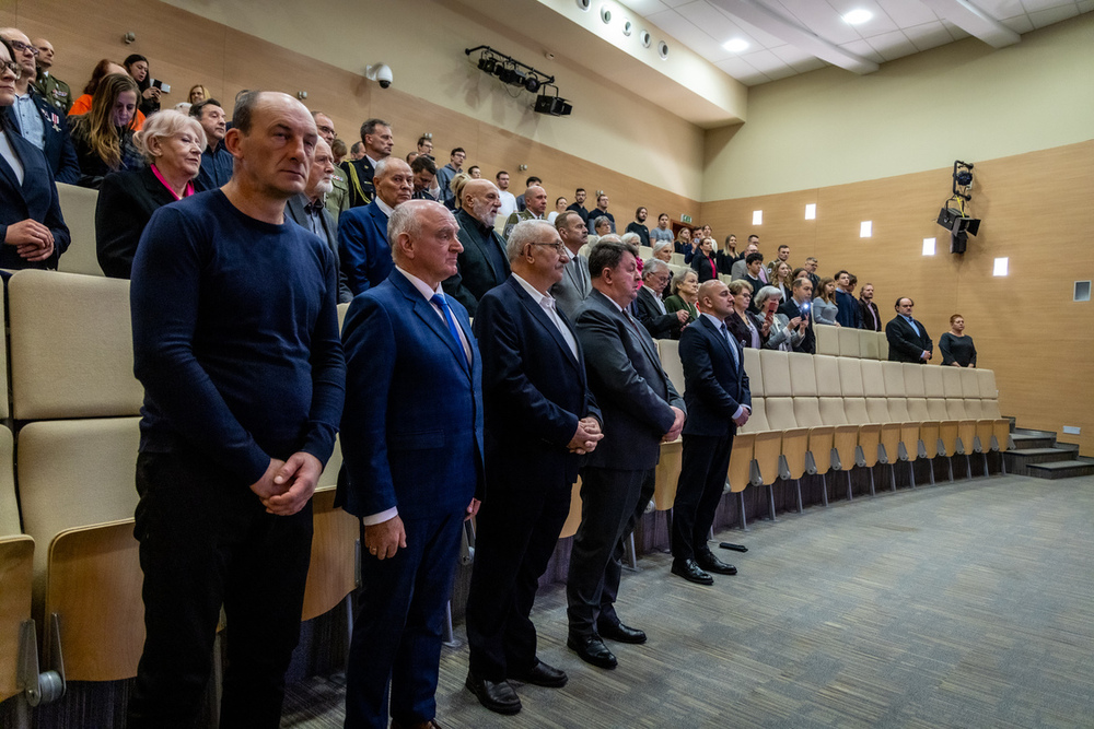 Uroczystość wręczenia Krzyży Wolności i Solidarności oraz nagrody Praesentes Prioribus – Olsztyn, 28 listopada 2025. Fot. Łukasz Czechyra (IPN)