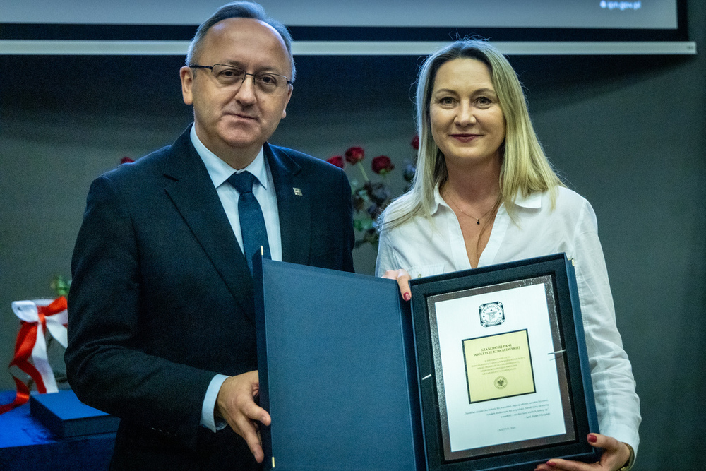 Uroczystość wręczenia Krzyży Wolności i Solidarności oraz nagrody Praesentes Prioribus – Olsztyn, 28 listopada 2025. Fot. Łukasz Czechyra (IPN)