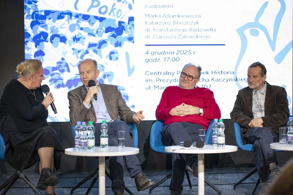 Dyskusja o Ruchu „Wolność i Pokój” oraz zapowiedź audioserialu Archiwum Pełnego Pamięci IPN Kryptonim „Błękitni” – 4 grudnia 2025. Fot. Andrzej Gałązka (IPN)