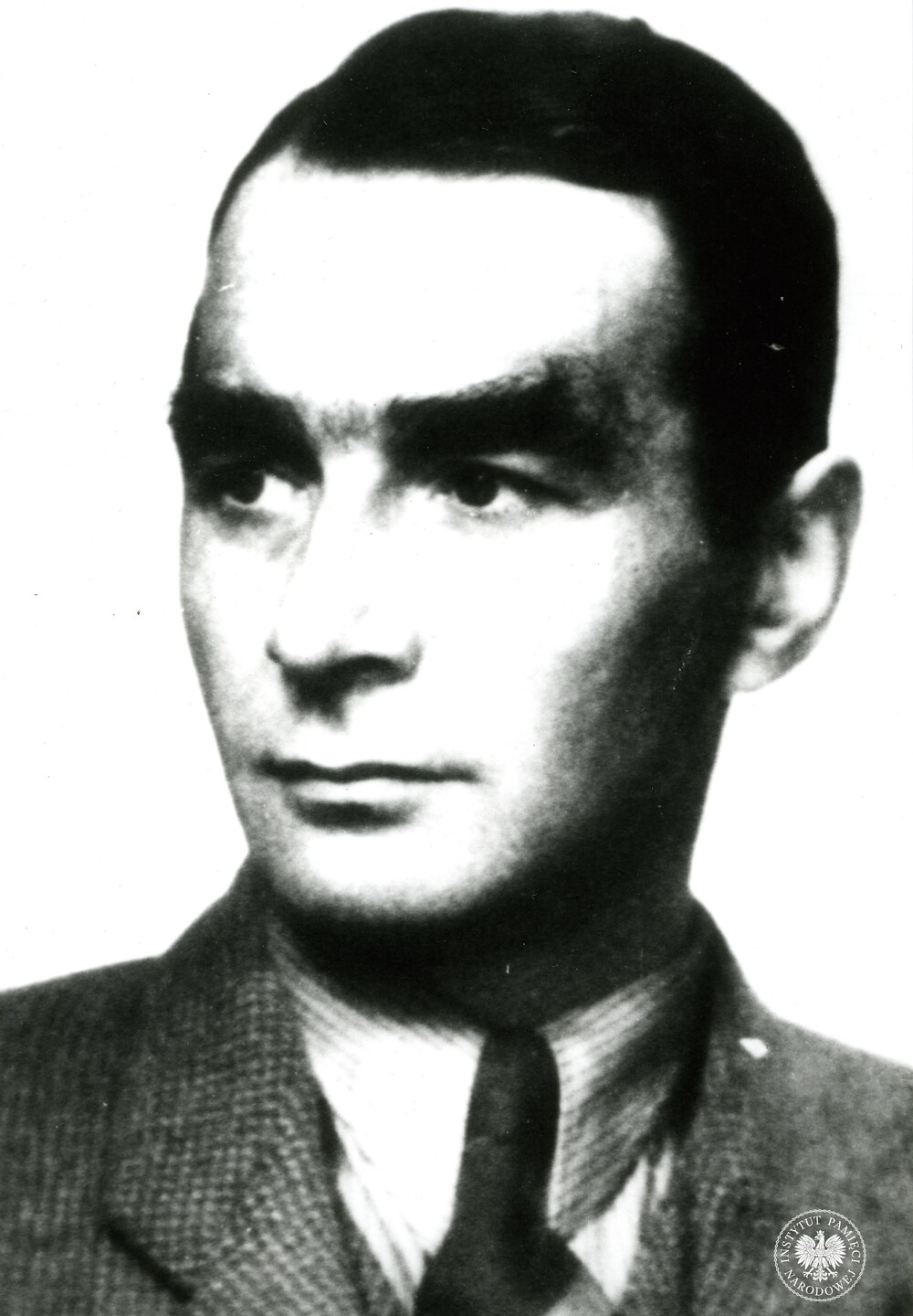 Zdjęcie portretowe Jana Sehna, z zasobu Archiwum IPN, sygn. IPNKr-13-1-2-13