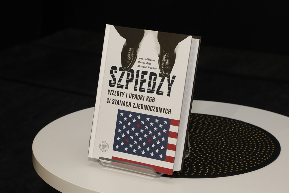 Spotkanie z cyklu „Książki Pełne Historii” – Warszawa, 10 grudnia 2025. Fot. Piotr Życieński (IPN)