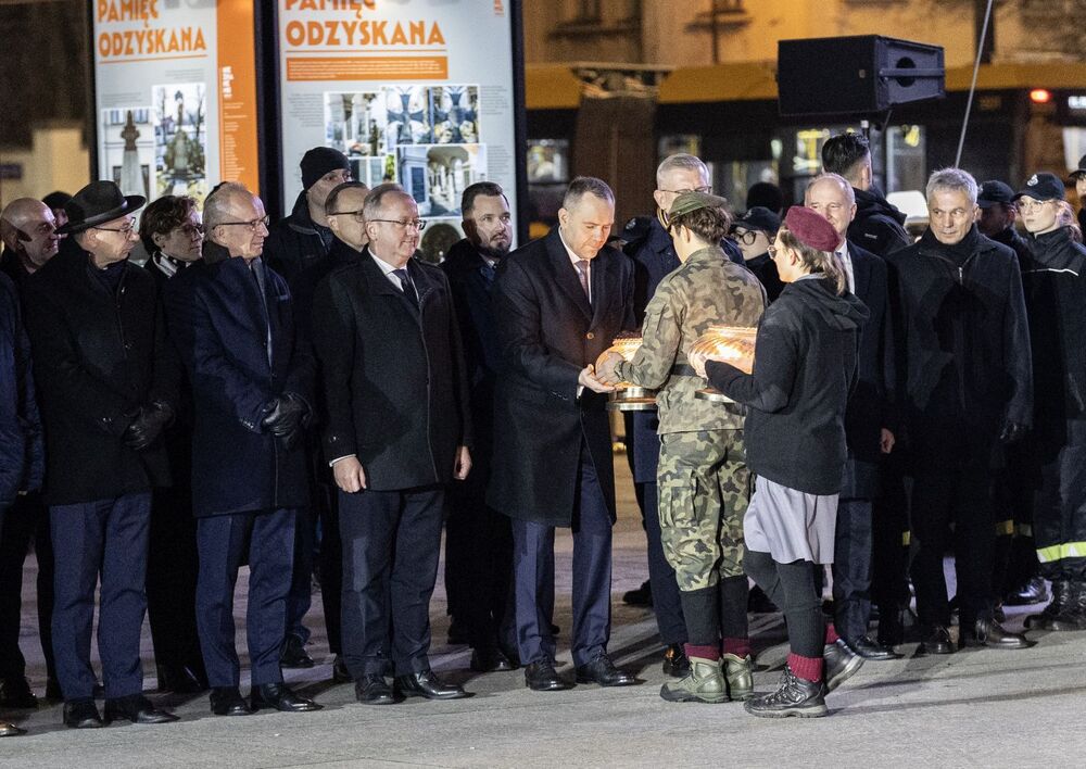 Ofiarom stanu wojennego. Zapal Światło Wolności – Warszawa, 13 grudnia 2025. Fot. Łukasz Kustrzyński (IPN)