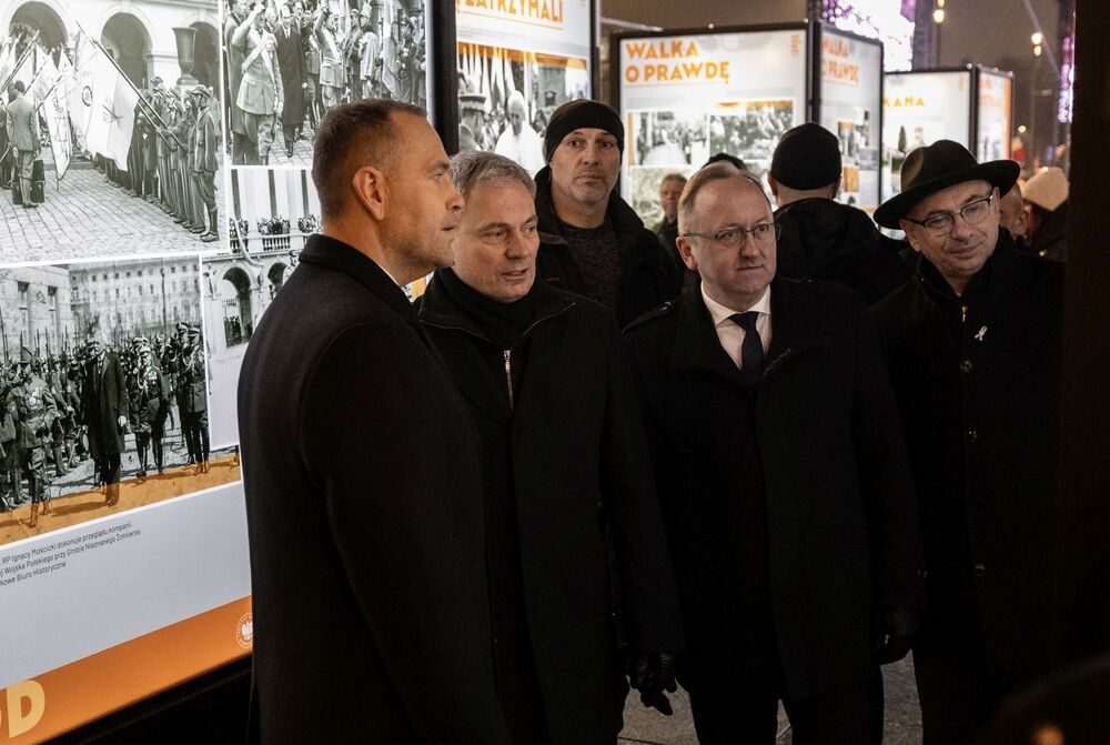 Ofiarom stanu wojennego. Zapal Światło Wolności – Warszawa, 13 grudnia 2025. Fot. Łukasz Kustrzyński (IPN)