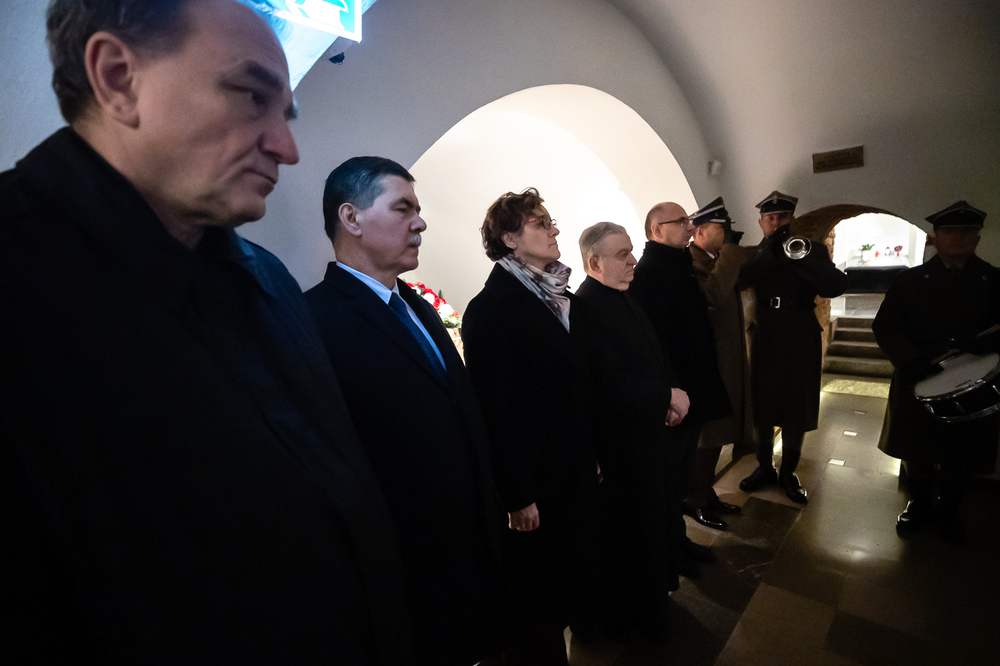 Uroczystość przy grobie Gabriela Narutowicza – Warszawa, 16 grudnia 2025. Fot. Sławek Kasper (IPN)