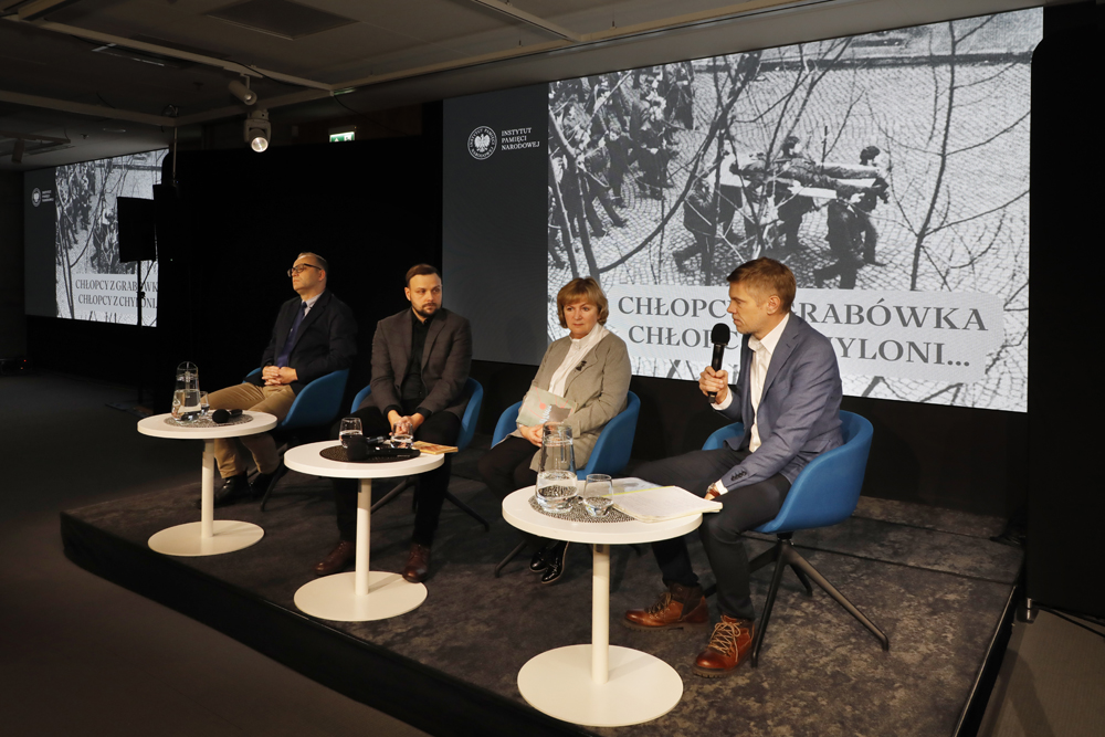 „Chłopcy z Grabówka, chłopcy z Chyloni…” – debata w 55. rocznicę wydarzeń Grudnia ’70 – Warszawa, 15 grudnia 2025. Fot. Piotr Życieński (IPN)