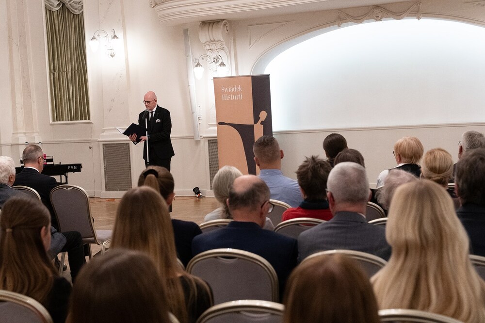 Gala XVI edycji Nagrody Honorowej IPN „Świadek Historii”. Na zdj. dyrektor Oddziału IPN w Poznaniu dr hab. Rafał Reczek – Poznań, 16 grudnia 2025. Fot. Bartosz Kochański (IPN)