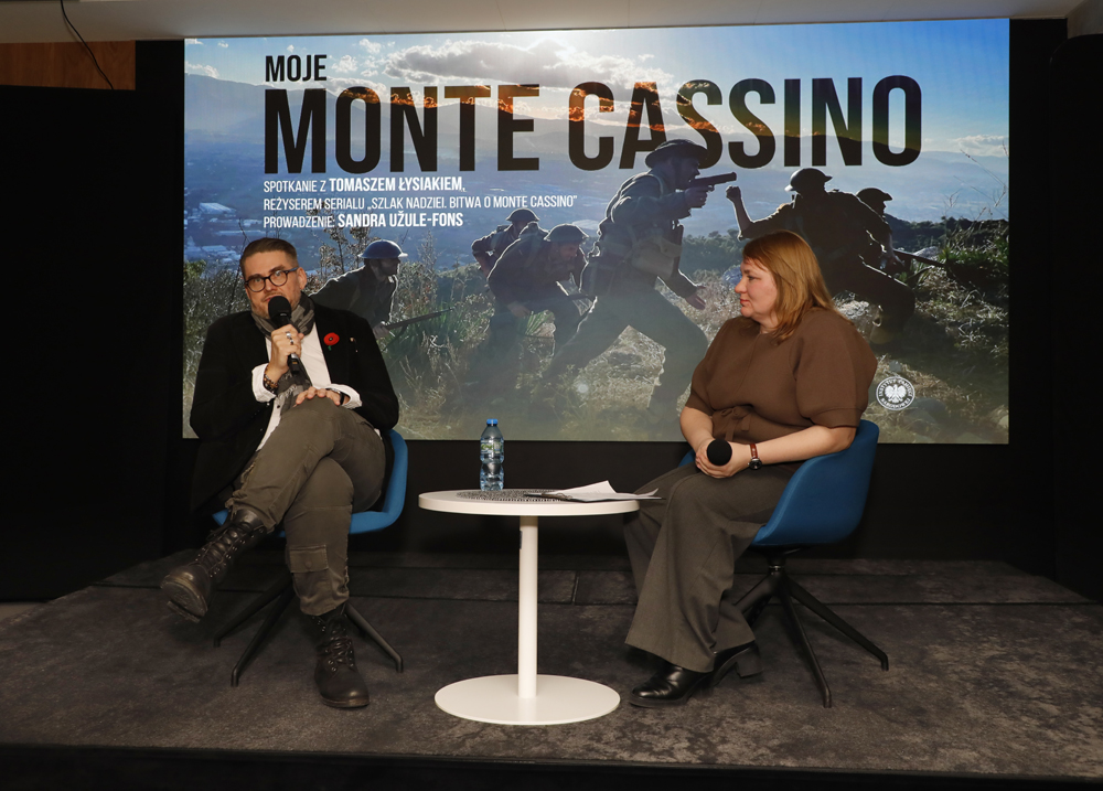 „Moje Monte Cassino” – spotkanie z Tomaszem Łysiakiem, reżyserem serialu „Szlak nadziei. Bitwa o Monte Cassino” – Warszawa, 16 grudnia 2025. Fot. Piotr Życieński (IPN)