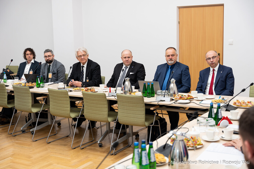 Dr Mateusz Szpytma w Radzie Naukowej Instytutu im. Wincentego Witosa – Warszawa, 17 grudnia 2025. Fot. MRiRW