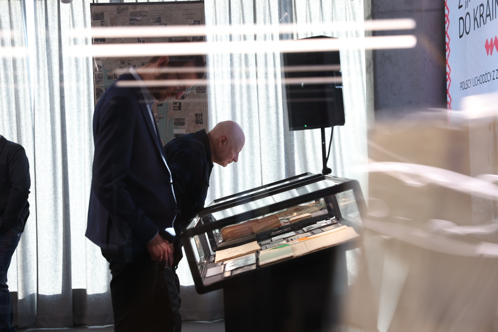 Dyskusja o albumie „Z »nieludzkiej ziemi« do krainy maharadżów. Polscy uchodźcy z ZSRS w Indiach 1942–1948” – Warszawa, 21 stycznia 2026. Fot. Katarzyna Adamów (IPN)