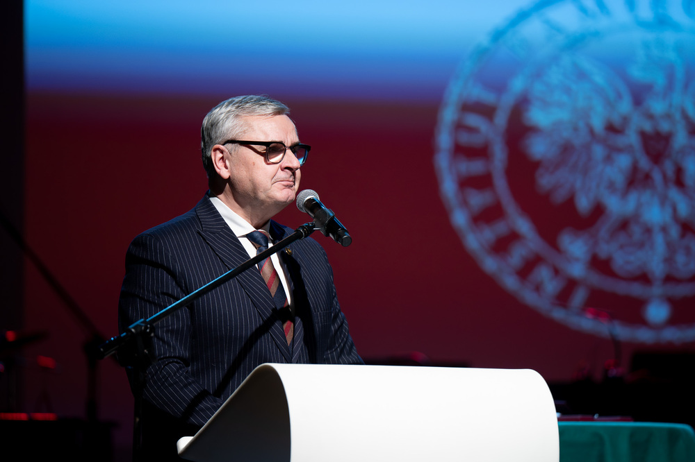 „Solidarni, nasz jest ten dzień” – obchody 45. rocznicy strajku generalnego na Podbeskidziu – Bielsko-Biała, 4 lutego 2026. Na zdj. dr Andrzej Sznajder, dyrektor Oddziału IPN w Katowicach. Fot. Krzysztof Łojko (IPN)