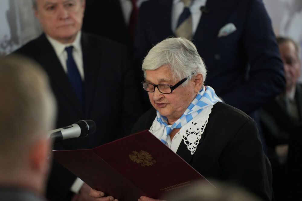 W Sejmie RP zaprezentowaliśmy wystawę poświęconą Dzieciom Zamojszczyzny – Warszawa, 23 lutego 2026. Na zdj. przedstawicielka Dzieci Zamojszczyzny – Janina Bielak. Fot. Dominik Borek (IPN)