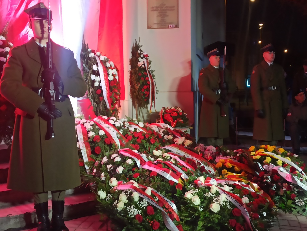 Uroczystości przed Willą Jasny Dom w hołdzie ofiarom komunistycznego terroru – Warszawa, 27 lutego 2026. Fot. Iwona Spałek (IPN)