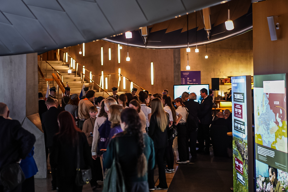 Otwarcie wystawy IPN „Szlaki Nadziei. Odyseja Wolności” w Parlamencie Szkockim, Edynburg, 13 marca 2026 r. Fot. Mateusz Niegowski (IPN)