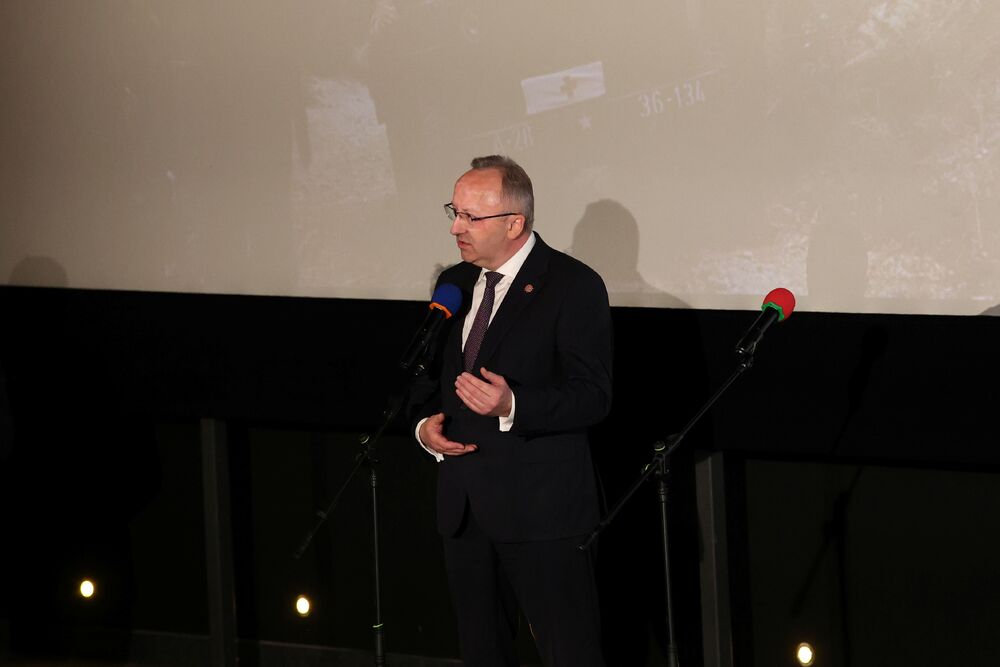 Premiera serialu IPN „Szlak Nadziei. Bitwa o Monte Cassino” w Warszawie – 20 marca 2026. Na zdj. zastępca prezesa IPN dr hab. Karol Polejowski. Fot. Rafał Pękalski