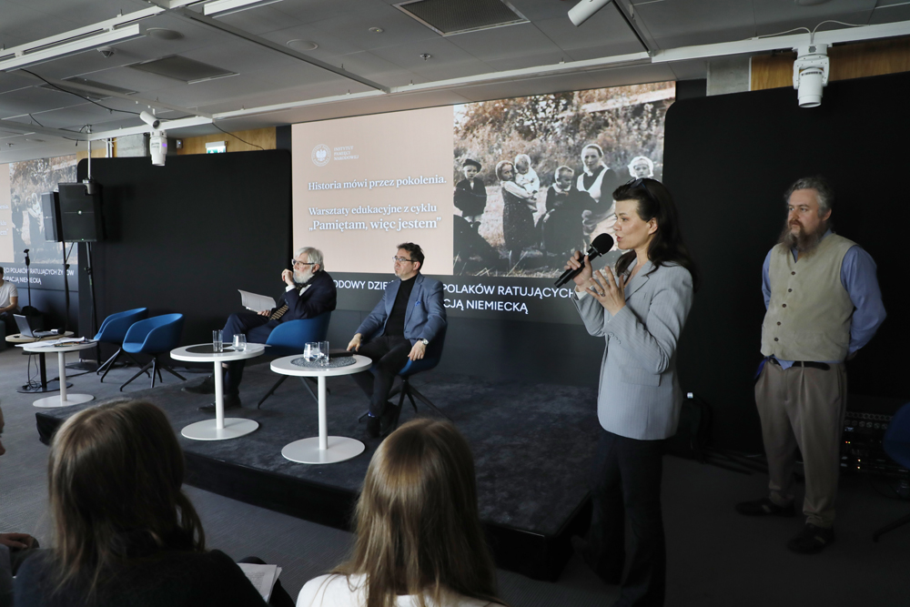 „Historia mówi przez pokolenia. Pamiętam, więc jestem” – Warszawa, 20 marca 2026. Fot. Piotr Życieński (IPN)