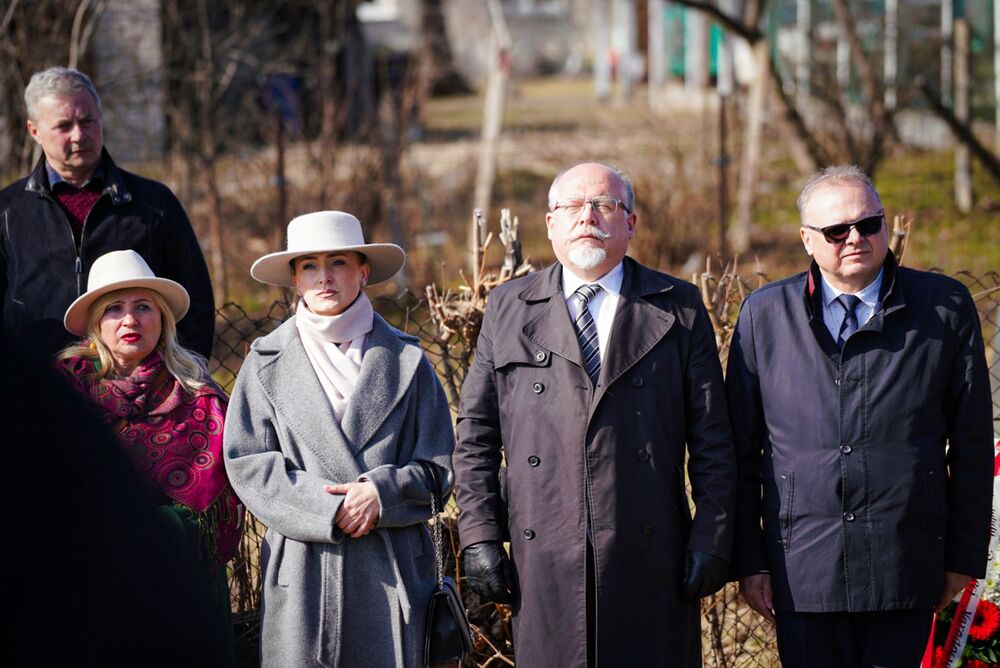Poświęcenie pomnika nagrobnego Napoleona Ciukszy Waligóry – Powiewiórka, 21 marca 2026. Fot. Mateusz Niegowski (IPN)