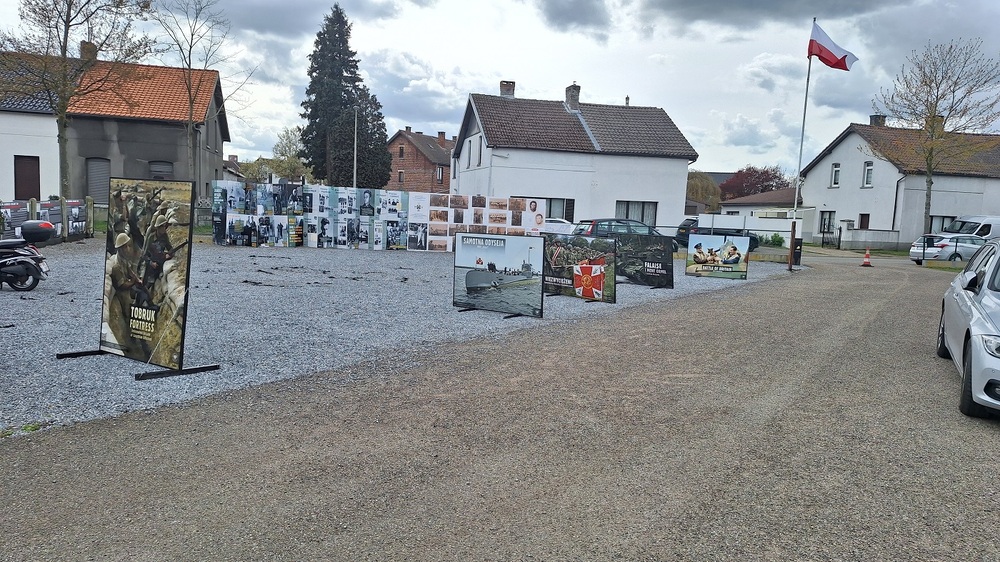 Polonia w Beringen uczciła pamięć żołnierzy Polskich Sił Zbrojnych i podziemia niepodległościowego – Beringen, 28–29 marca 2026. Fot. Sławomir Bardski (IPN)