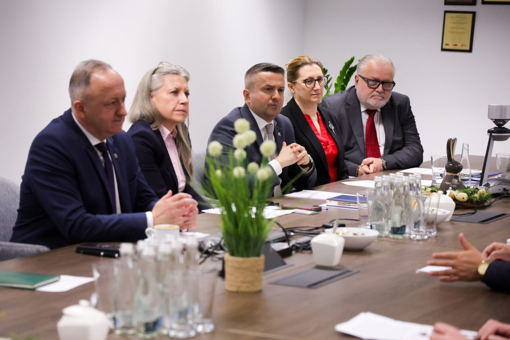 Spotkanie w siedzibie IPN z Ambasadorem Republiki Uzbekistanu – Warszawa, 9 kwietnia 2026. Fot. Dariusz Skrzyniarz (IPN)