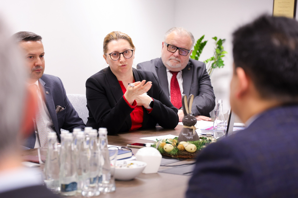 Spotkanie w siedzibie IPN z Ambasadorem Republiki Uzbekistanu – Warszawa, 9 kwietnia 2026. Fot. Dariusz Skrzyniarz (IPN)