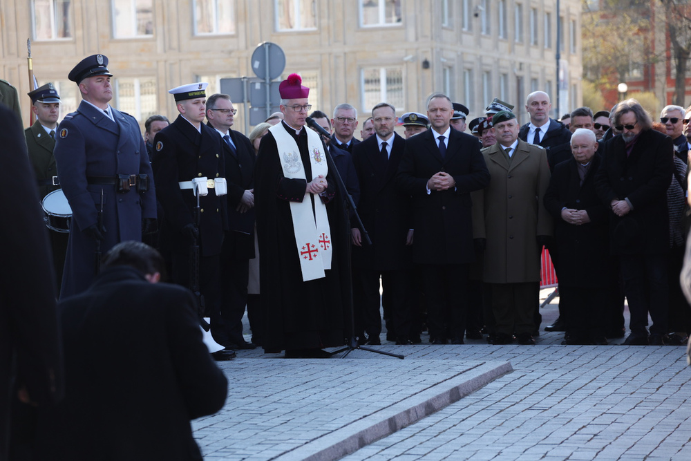 Uroczystości upamiętniające ofiary katastrofy smoleńskiej – Warszawa, 10 kwietnia 2026. Fot. Dariusz Skrzyniarz (IPN)