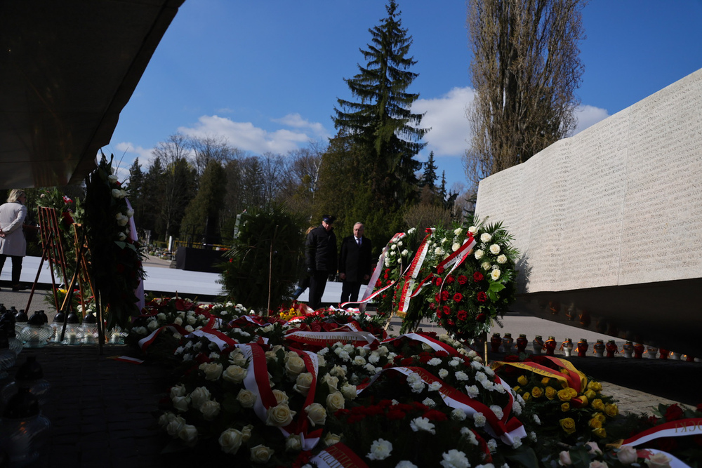 Uroczystości upamiętniające ofiary katastrofy smoleńskiej – Warszawa, 10 kwietnia 2026. Fot. Dariusz Skrzyniarz (IPN)