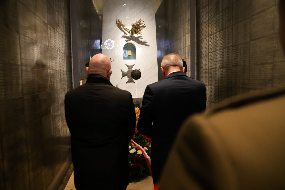 Uroczystości w hołdzie kapelanom katyńskim. Fot. Dariusz Skrzyniarz (IPN)