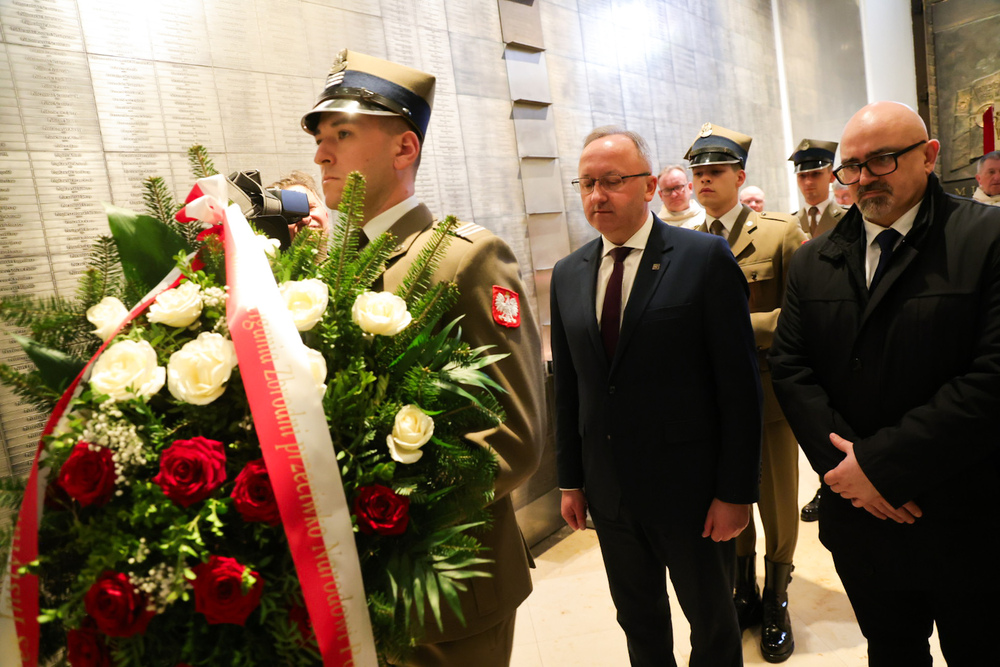 Uroczystości w hołdzie kapelanom katyńskim. Fot. Dariusz Skrzyniarz (IPN)