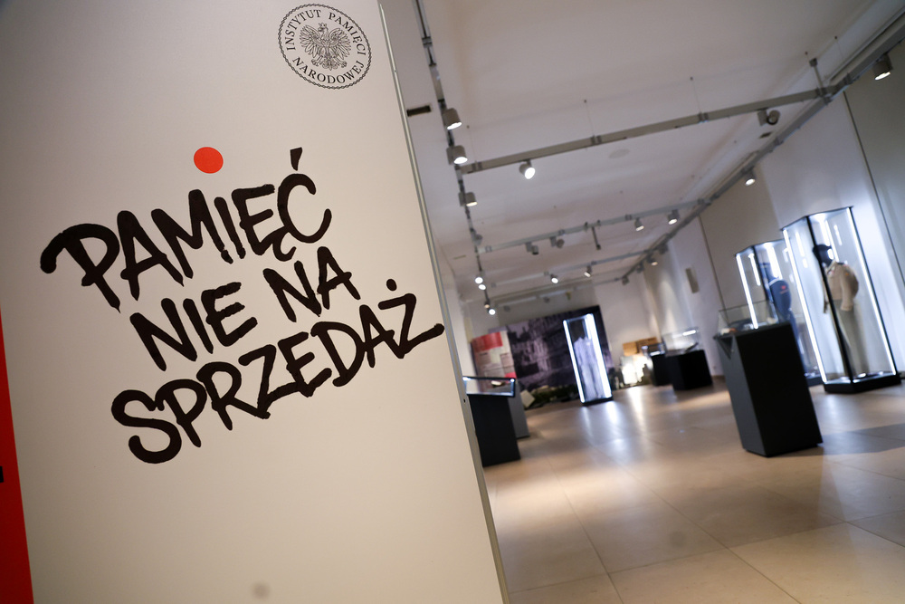 „Pamięć nie na sprzedaż” – nowa wystawa Archiwum IPN. Fot. Dariusz Skrzyniarz (IPN)