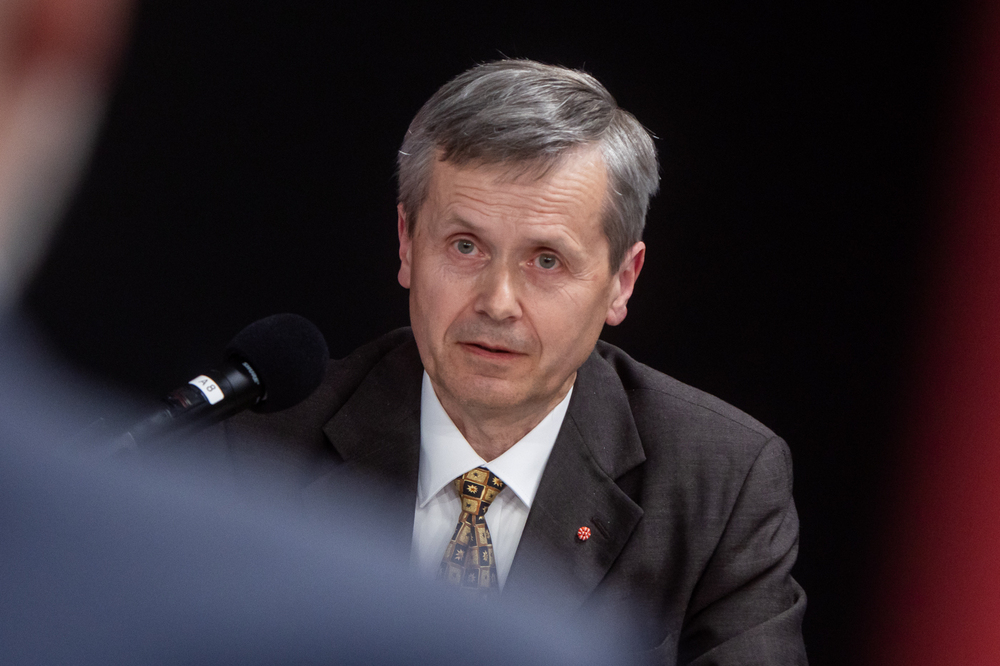 Przesłuchanie kandydatów na stanowisko Prezesa Instytutu Pamięci Narodowej. Na zdj. dr Maciej Kossowski – 14 kwietnia 2026. Fot. Sławek Kasper (IPN)